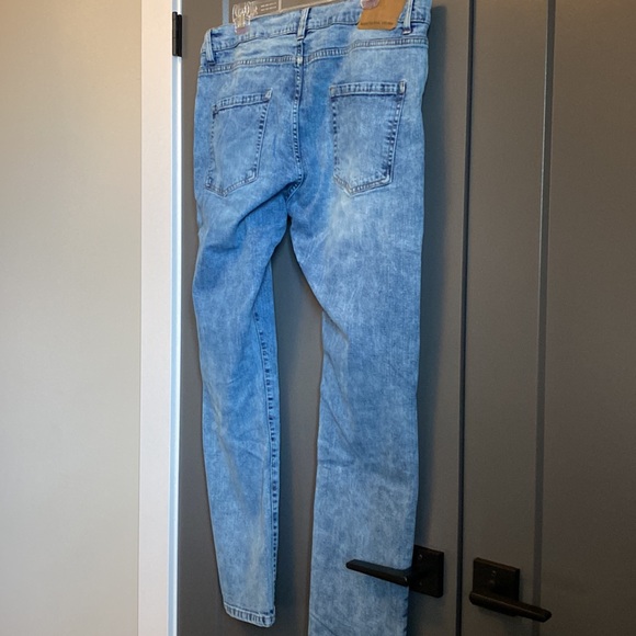 Pants - Picture 3 of 3